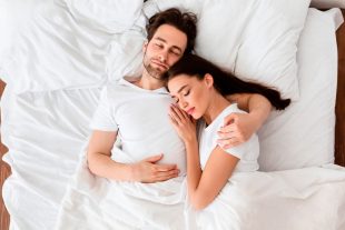 Как правильно выбрать матрас для пары: советы, рекомендации и лучшие модели 2025 года 💑😴✨