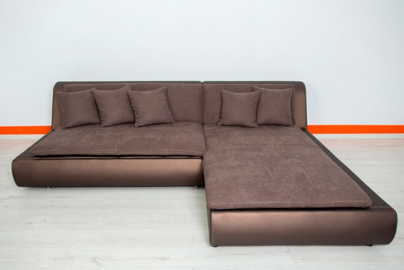 Кутові дивани: стандартні розміри та секрети правильного вибору 📐🛋️✨