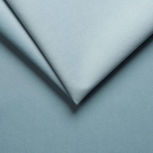 22 Aqua